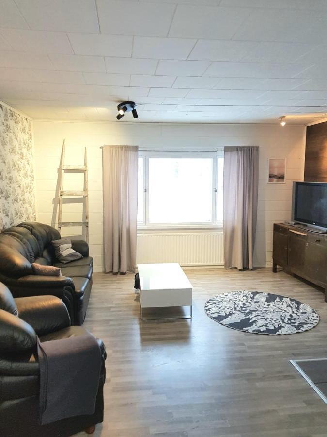 Inha Holiday House Егтярі Екстер'єр фото
