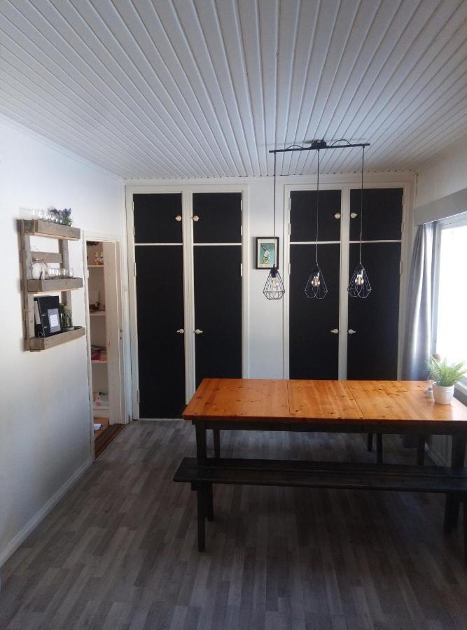 Inha Holiday House Егтярі Екстер'єр фото